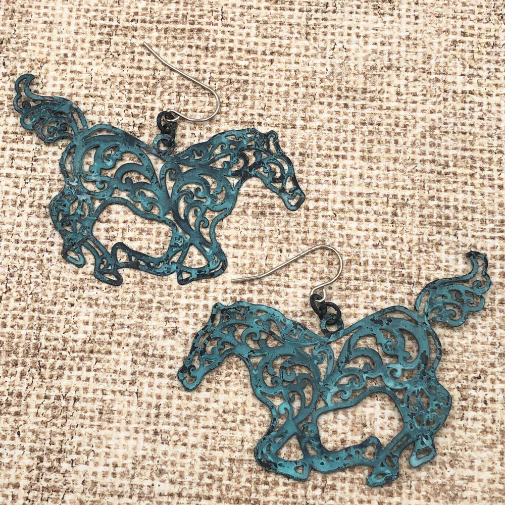 🌼 Green Patina Laser Cut Metal Horse Dangle Earrings